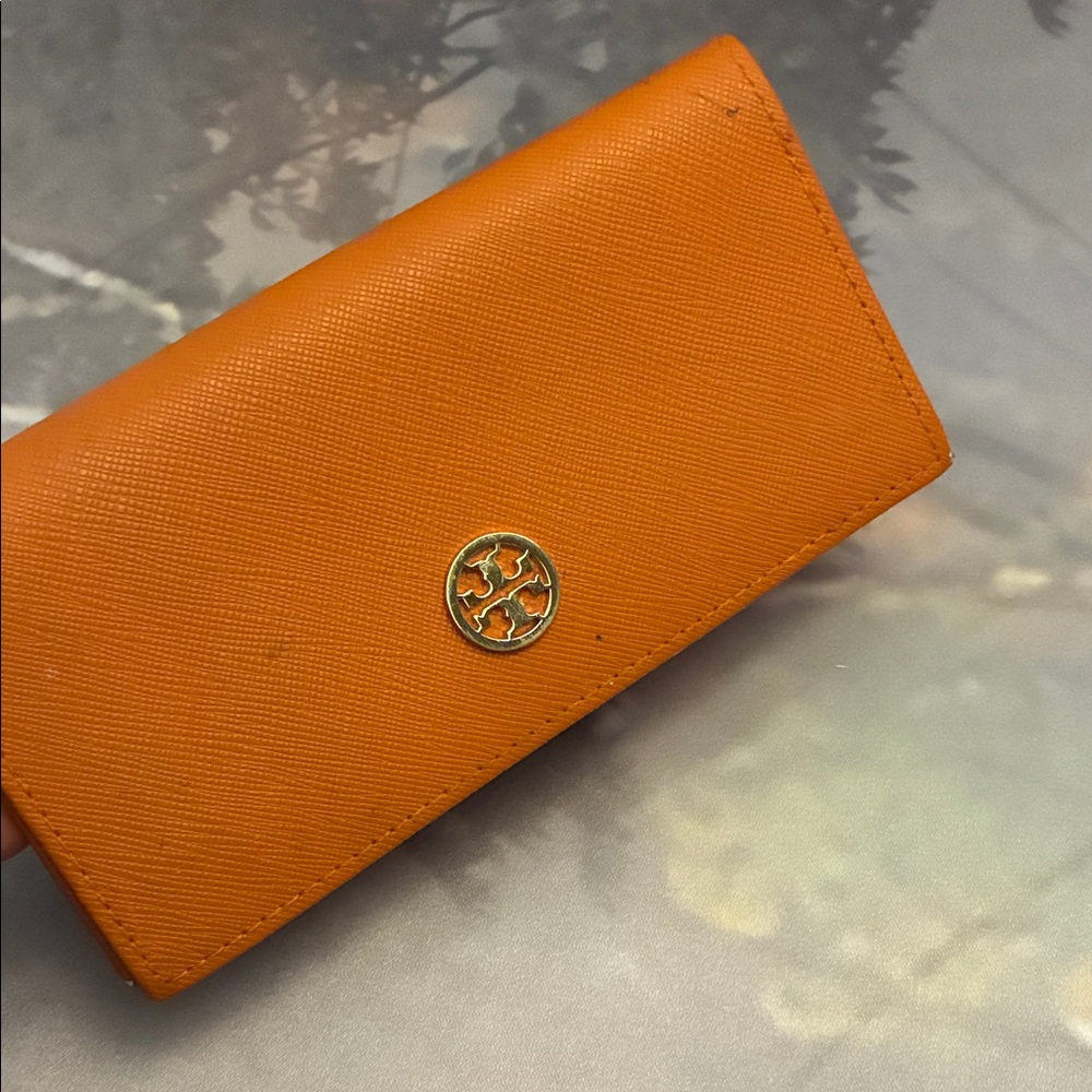 Tory Burch Glasses Case Leather with Gold Logo <ONLY CASE>